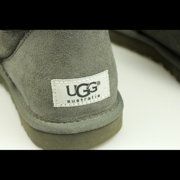 UGG Gray Winter Boots - Picture 6 of 8